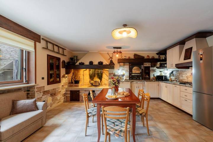 Gîte pour 5 personnes, avec jardin et terrasse, animaux acceptés à Miggiano - 4