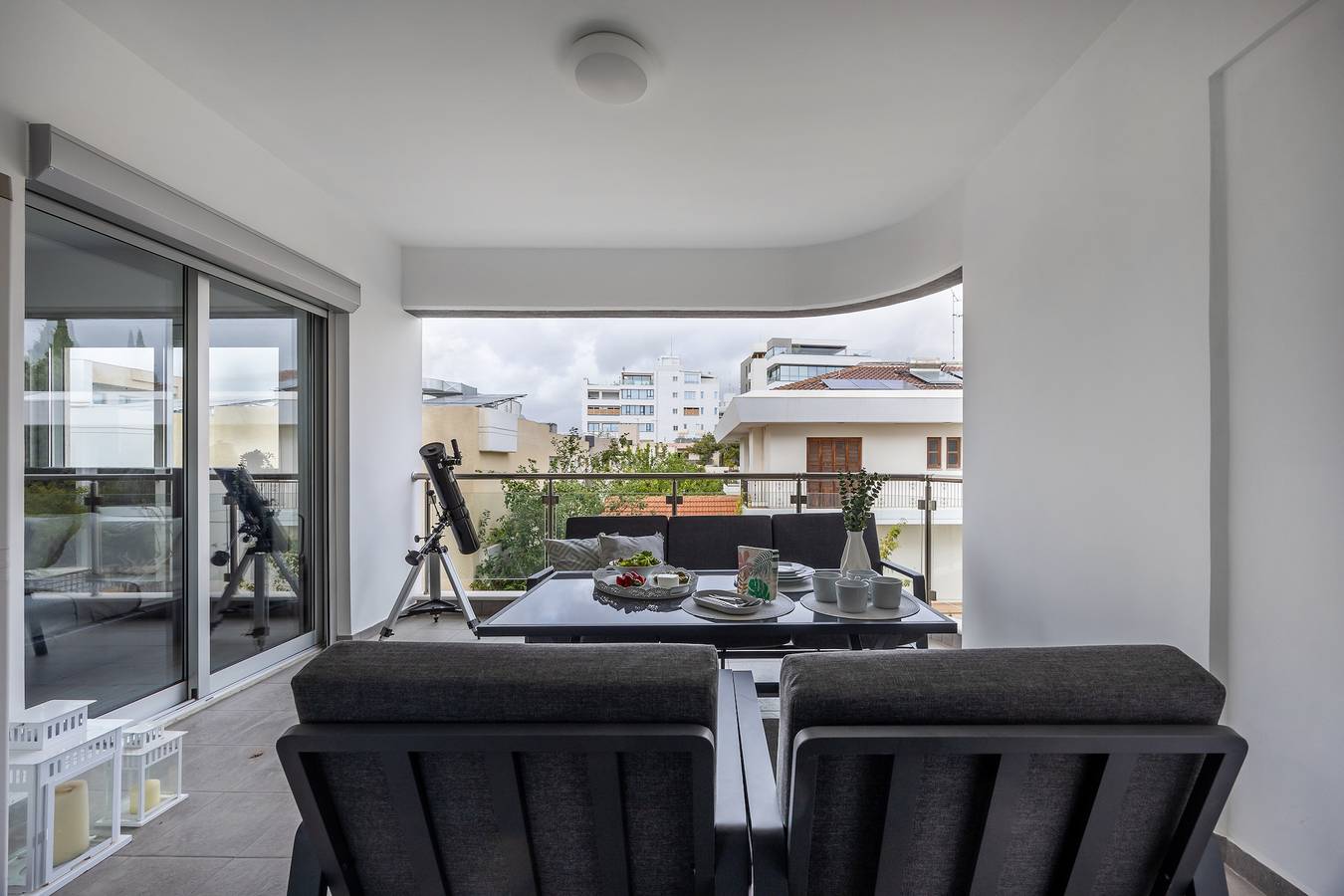 Appartement entier, Vasileos Konstantinou — Appartement urbain moderne de 2 chambres avec balcon in Limassol, Chypre du Sud