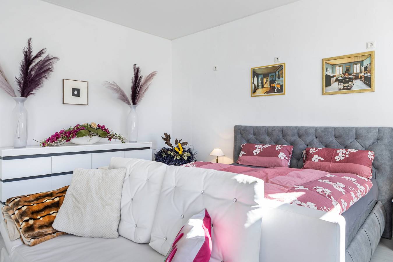 Ganze Wohnung, Ferienwohnung 'Vogelnest Hochzeitssuite' mit Gemeinschaftspool, gemeinsamer Terrasse und Wi-Fi in Mühlhausen, Unstrut-Hainich-Kreis