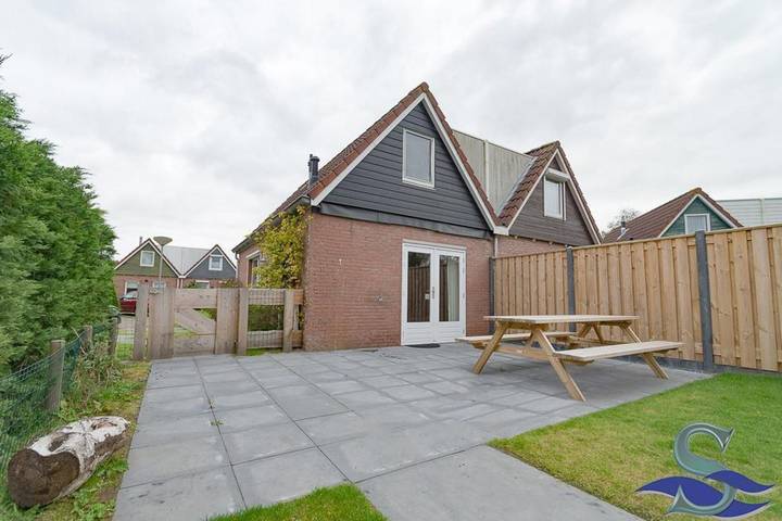 Ferienhaus für 4 Personen, mit Balkon/Terrasse und Terrasse in Oostkapelle