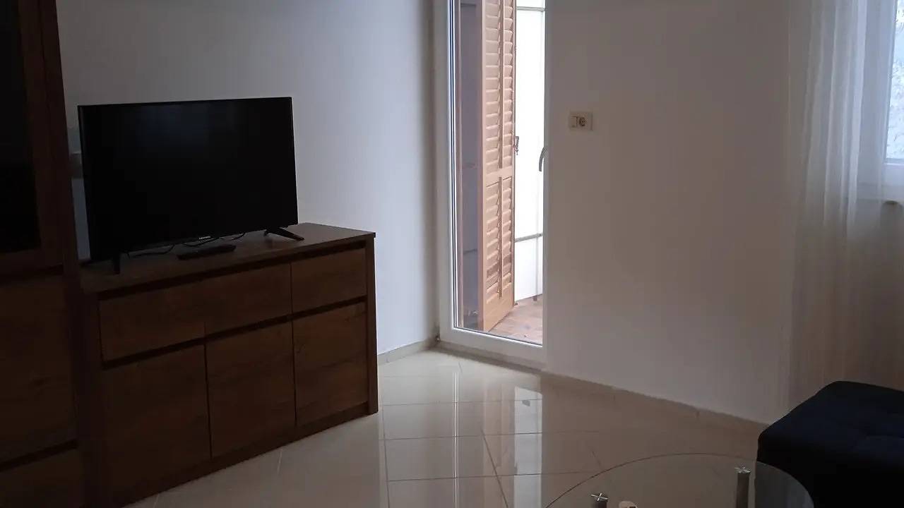 Ganze Ferienwohnung, Ferienwohnung für 2 Personen (36 m²) in Valun in Valun, Cres