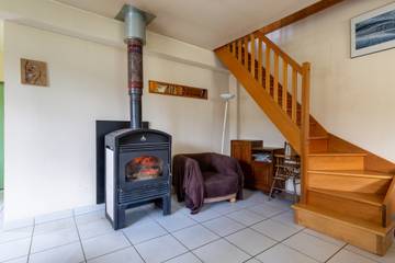 Location De Vacances pour 15 Personnes dans La Chaux-du-Dombief, Parc naturel régional du Haut-Jura, Photo 4