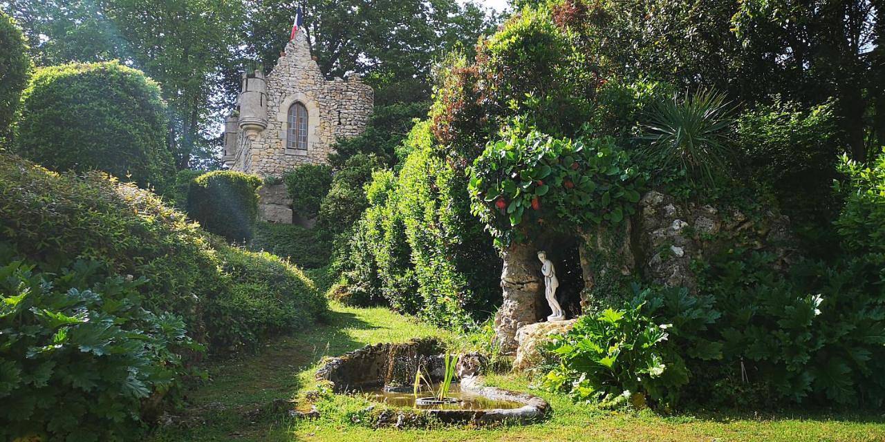 Le Point Du Jour in Saint-Savin, Vienne (France)