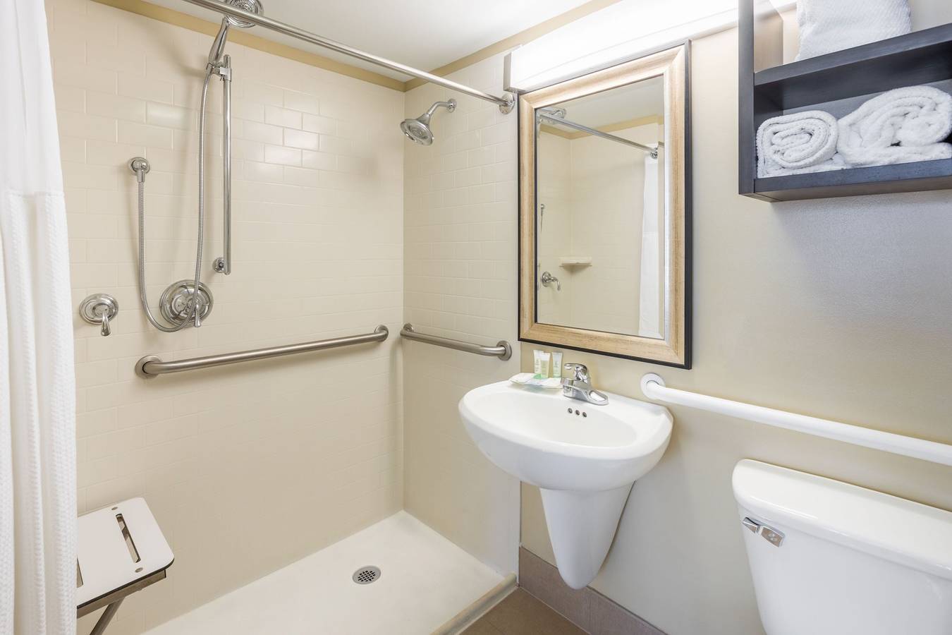 Staybridge Suites Savannah Historic District in Savannah, Condado de Chatham