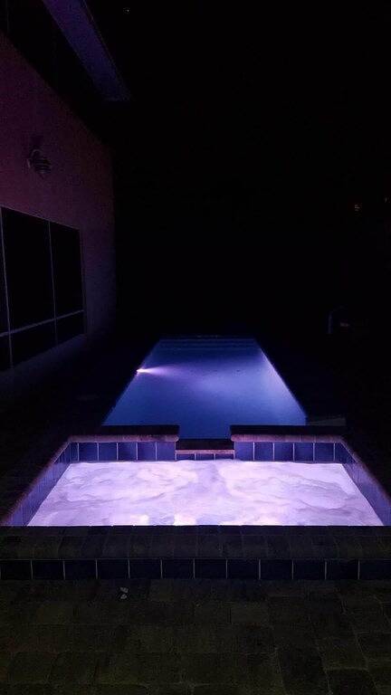 Vacation house for 15 people, with hot tub and balcony, with pets in St. Augustine