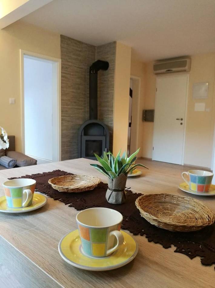 Appartement de vacances pour 6 personnes, avec jardin et vue