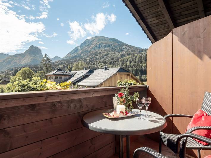 Ferienwohnung für 3 Personen, mit Balkon und Garten sowie Ausblick im Salzburger Land - 2