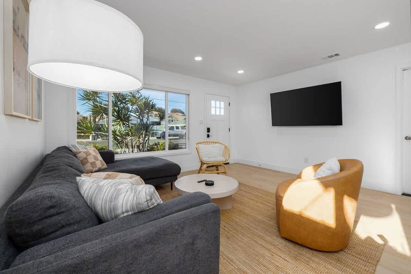 Carlsbad Bungalow Large Backyard in Carlsbad, San Diego County