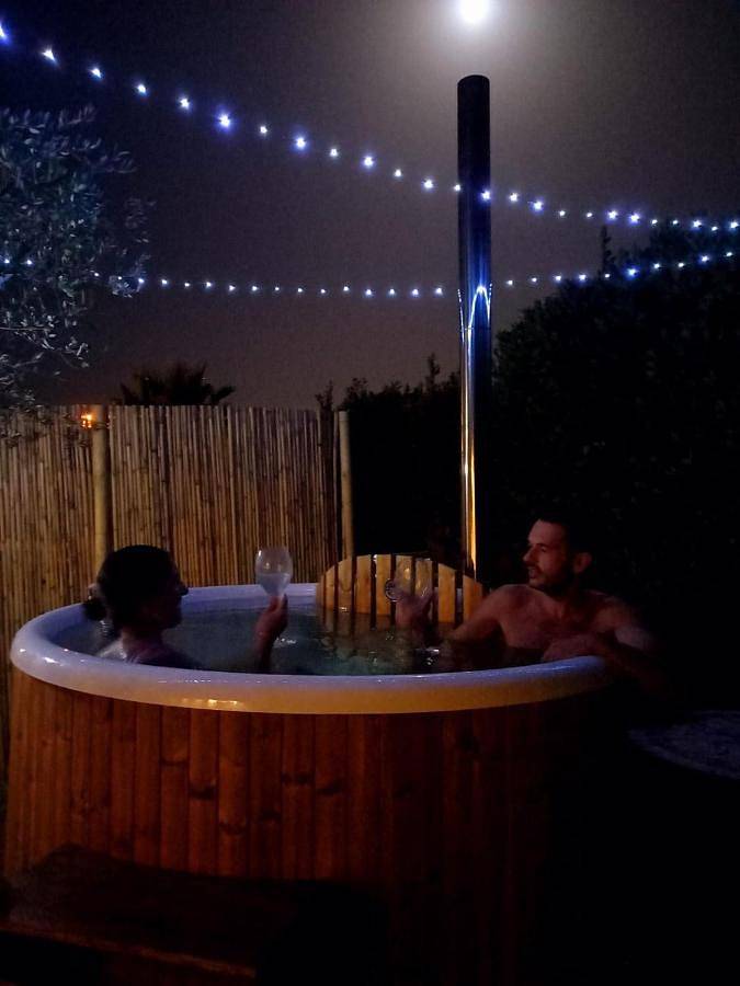 Villa für 3 Personen, mit Whirlpool und Garten sowie Pool auf Sizilien - 2