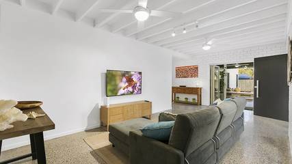 Holiday Home for 8 People in Sunshine Beach, Noosa Shire, Photo 2
