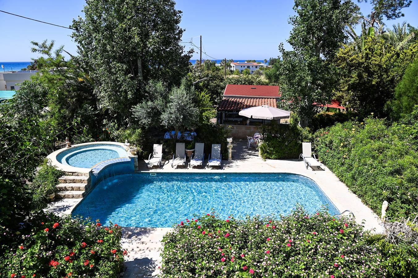 Kritos Apartments – ein Schlafzimmer in Αργάκα, Südzypern