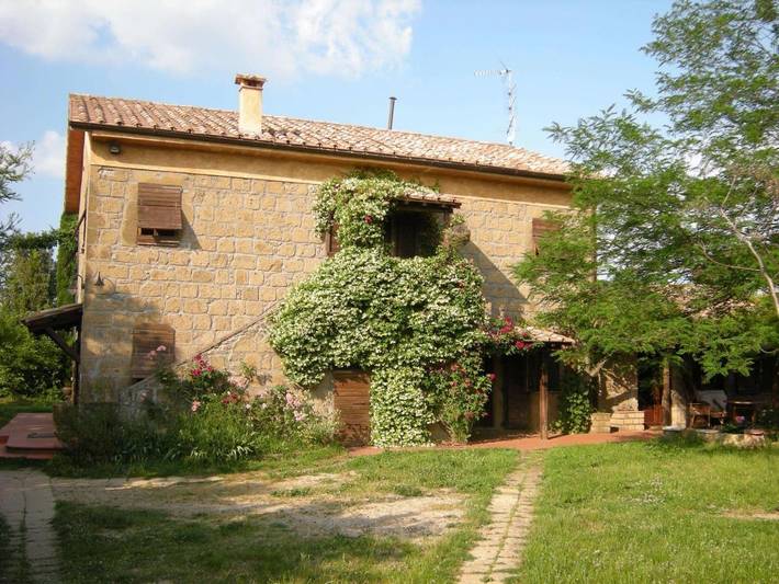 Gîte pour 2 personnes, avec terrasse ainsi que vue et jardin à Pitigliano - 2