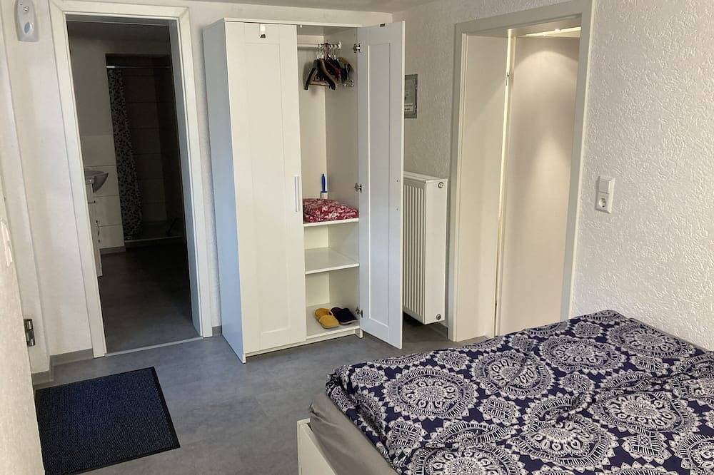 Ganze Wohnung, 30qm Unterkunft in 73230 Kirchheim Teck (max. 2 Gäste) in Kirchheim unter Teck, Landkreis Esslingen