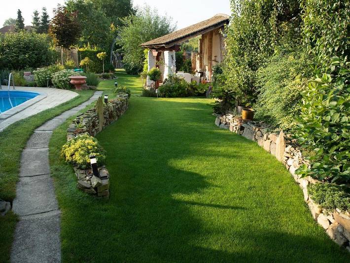 Ferienwohnung für 6 Personen, mit Ausblick und Garten sowie Pool - 1