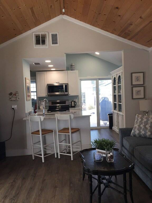 Das Whale Cottage 1/2 Block Vom Strand Entfernt in Jacksonville Beach, Duval County