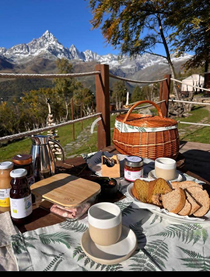 Gîte pour 2 personnes, avec jacuzzi et balcon ainsi que sauna et jardin à Ostana - 3