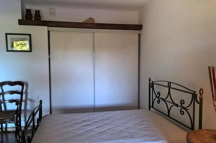 Gîte pour 4 personnes, avec terrasse et jardin à Joyeuse - 4