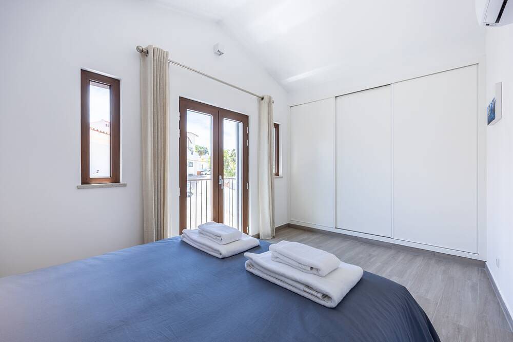 A unique space in the heart of Montes de Alvor village in Montes de Alvor, Alvor