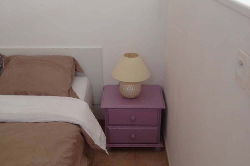 Entire apartment, Coquet Studio air-conditioned, Seaside in Poggio-Mezzana, Corte region