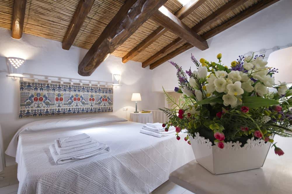 Casas de piedra antiguas - \"Domu Luscenti\" in Baunei, Provincia de Ogliastra