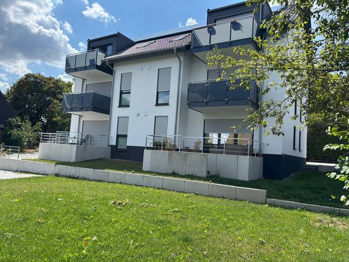 Appartement entier, Appartement 'Weitblick' avec vue sur les montagnes in Langewiese, Winterberg