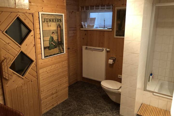 Ferienwohnung für 5 Personen, mit Garten und Sauna sowie Balkon, mit Haustier in Werratal - 4