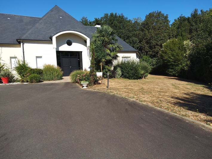 Chambre d’hôte pour 9 personnes, avec jardin et piscine dans la Sarthe - 3