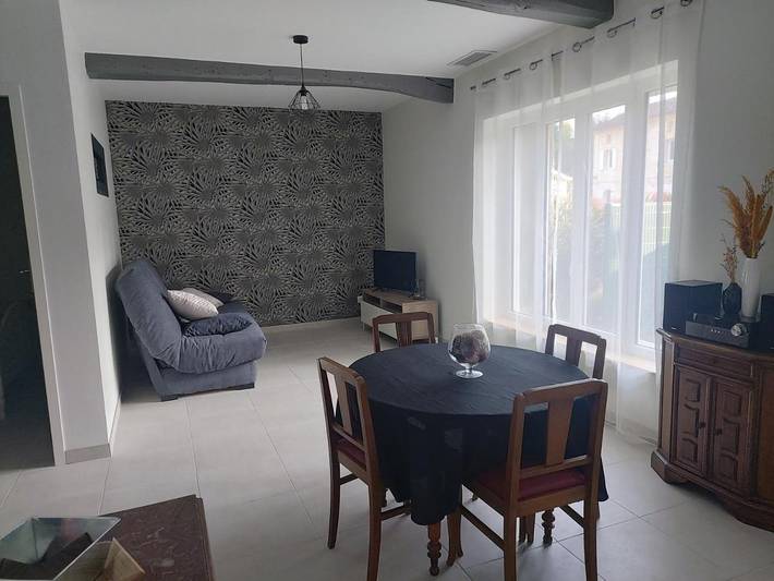 Maison d’hôte pour 4 personnes, avec jardin à Cabara