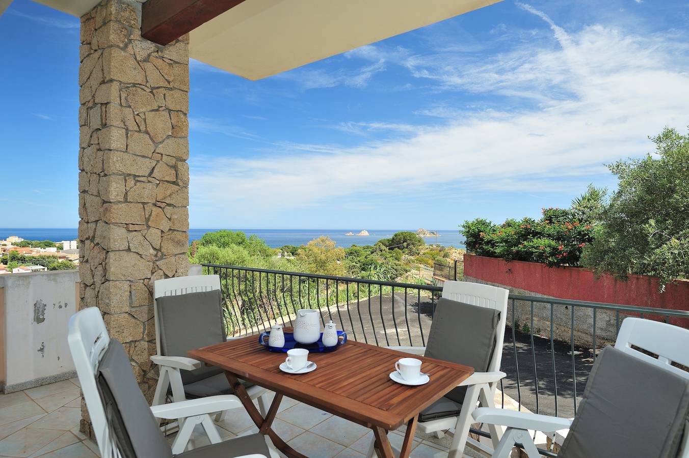 Ganze Wohnung, Geräumige Wohnung in Santa Maria Navarrese in Tancau sul Mare, Santa Maria Navarrese