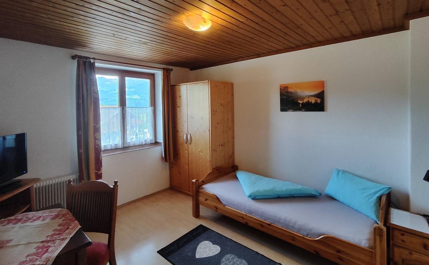 Dreibettzimmer, Dusche, Wc, gartenseitig in Münster (Tirol), Kaisergebirge