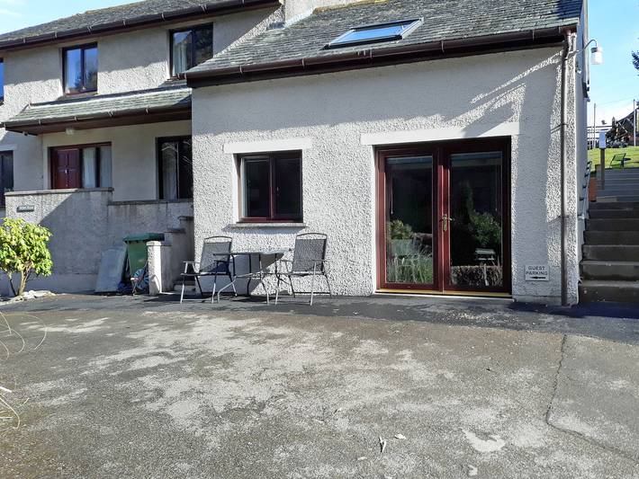 Log cabin for 2 people in Bassenthwaite Lake