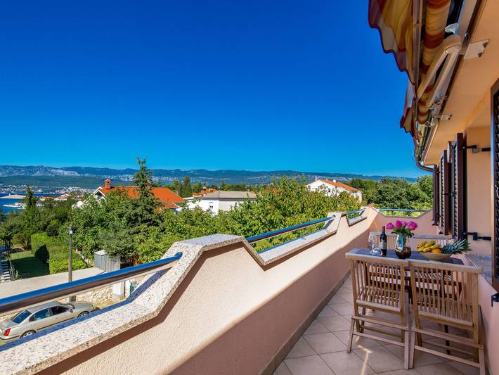 Ferienwohnung für 5 Personen, mit Kinderpool und Balkon in Silo (Krk) - 2