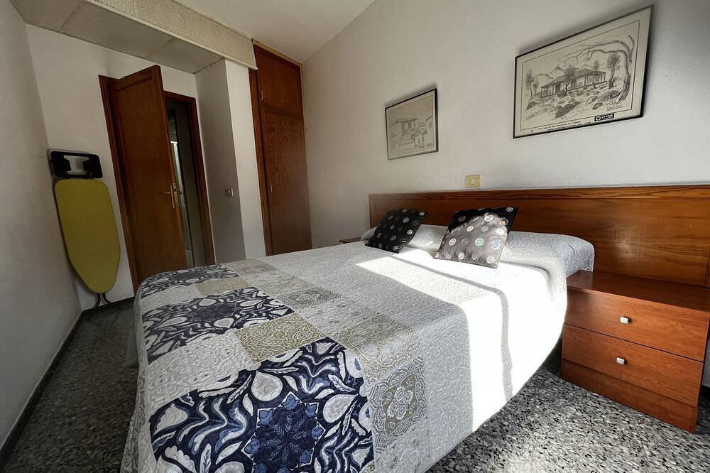 Entire apartment, Lightbooking Lola Beach playa de Arguineguin in Arguineguin, Mogán