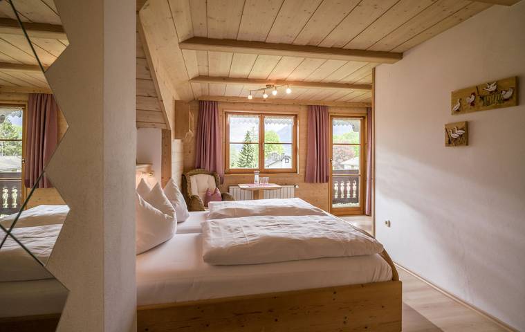 Ganze Ferienwohnung, Ferienwohnungen Osterauer - 2-Zimmer Ferienwohnung, 40 qm mit Balkon in Oberaudorf, Bayerische Alpen