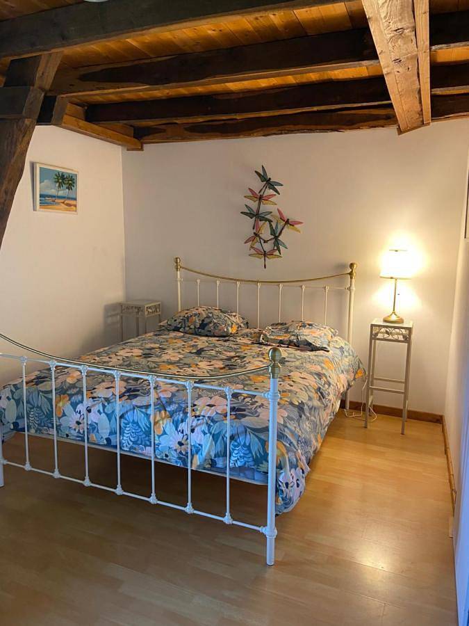 Chambre d’hôte pour 2 personnes, avec jardin et vue, animaux acceptés