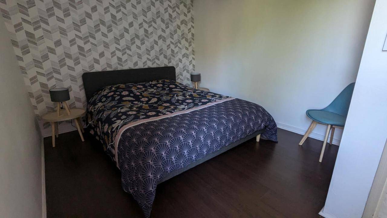 Two-Bedroom House in Neuvy-sur-Loire, Vallée de la Loire