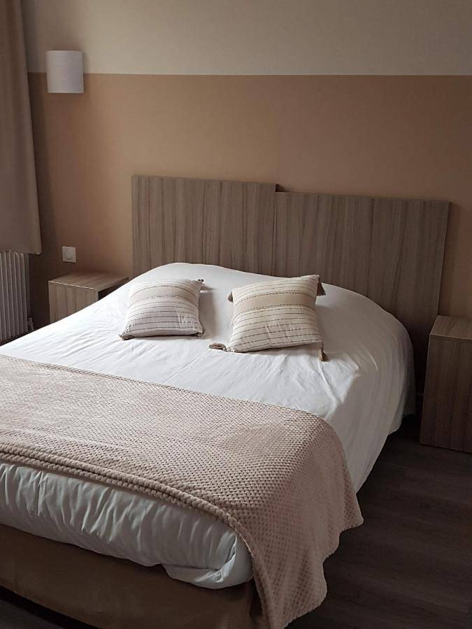 Chambre Lits Jumeaux in Saint-Pol-sur-Ternoise, Région d'Arras