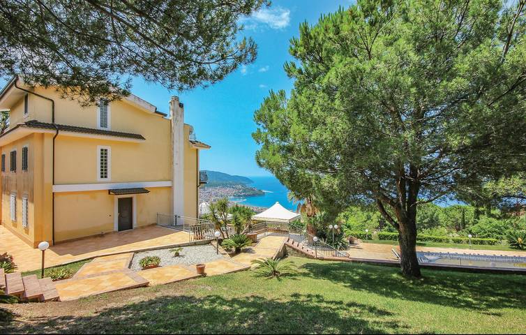 Ferienhaus für 13 Personen in Agropoli
