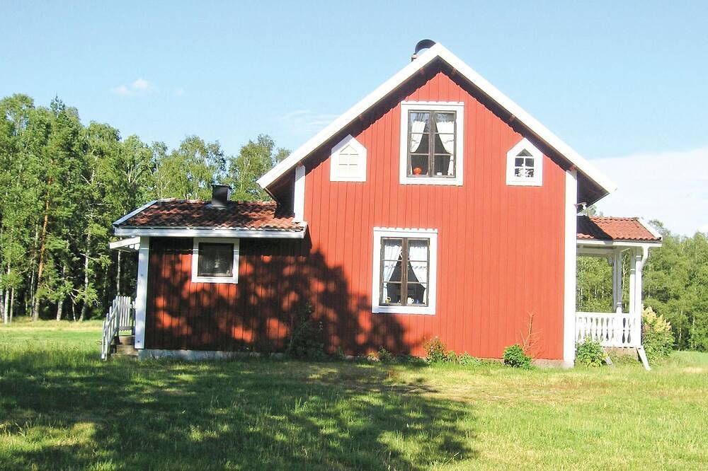 Gemütliches Haus mit 2 Schlafzimmern in. in Ramkvilla, Jönköpings län