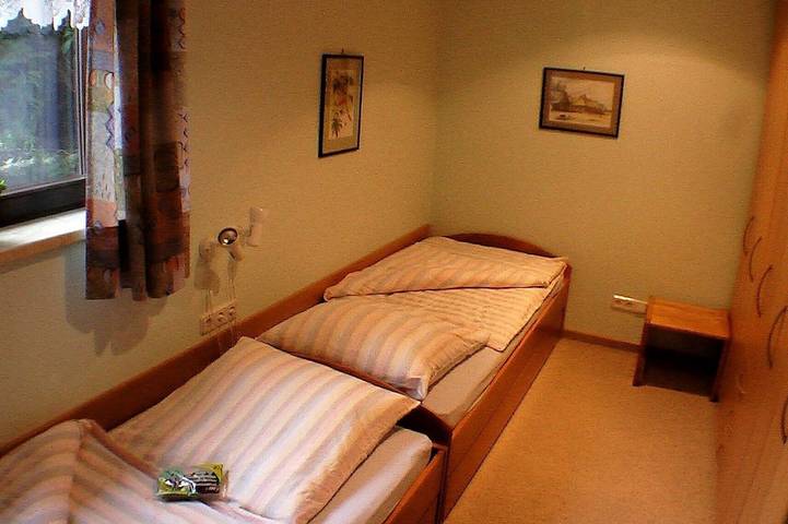 Appartement entier, Confortable appartement au-dessus de Dresde en haut de la vallée de l'Elbe in Schönfeld-Weißig, Dresde