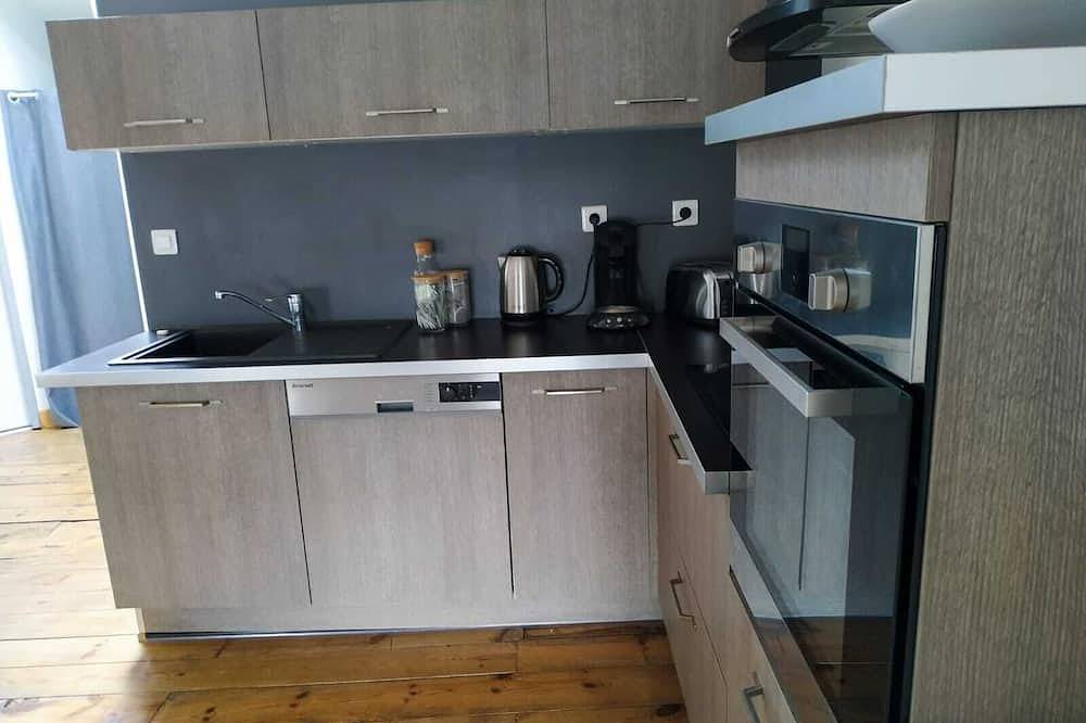 Apartamento entero, Appartement de charme, à 2 pas du plus beau marché de France. in Montbrison