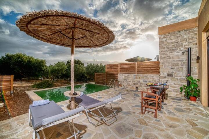Ferienhaus für 2 Personen, mit Ausblick und Pool sowie Garten auf Kreta - 4