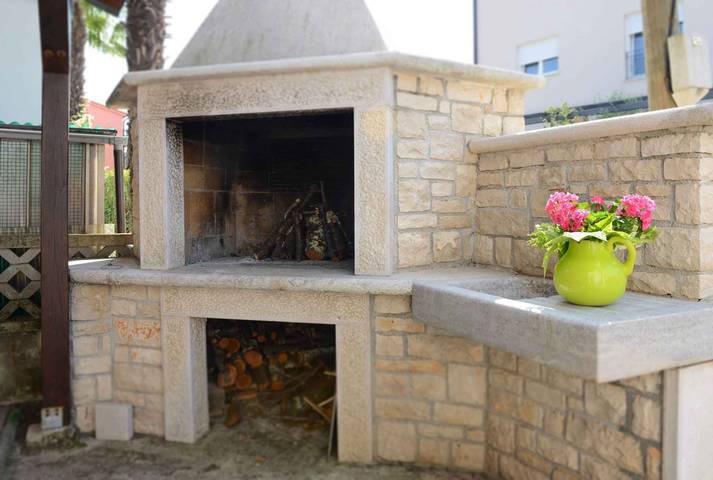 Ferienwohnung für 3 Personen, mit Garten in Poreč - 2