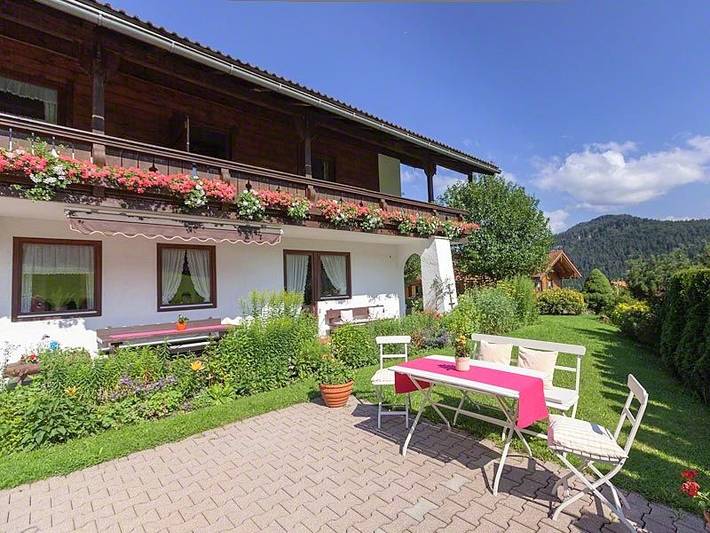 Ferienwohnung für 2 Personen, mit Terrasse und Garten im Berchtesgadener Land - 3
