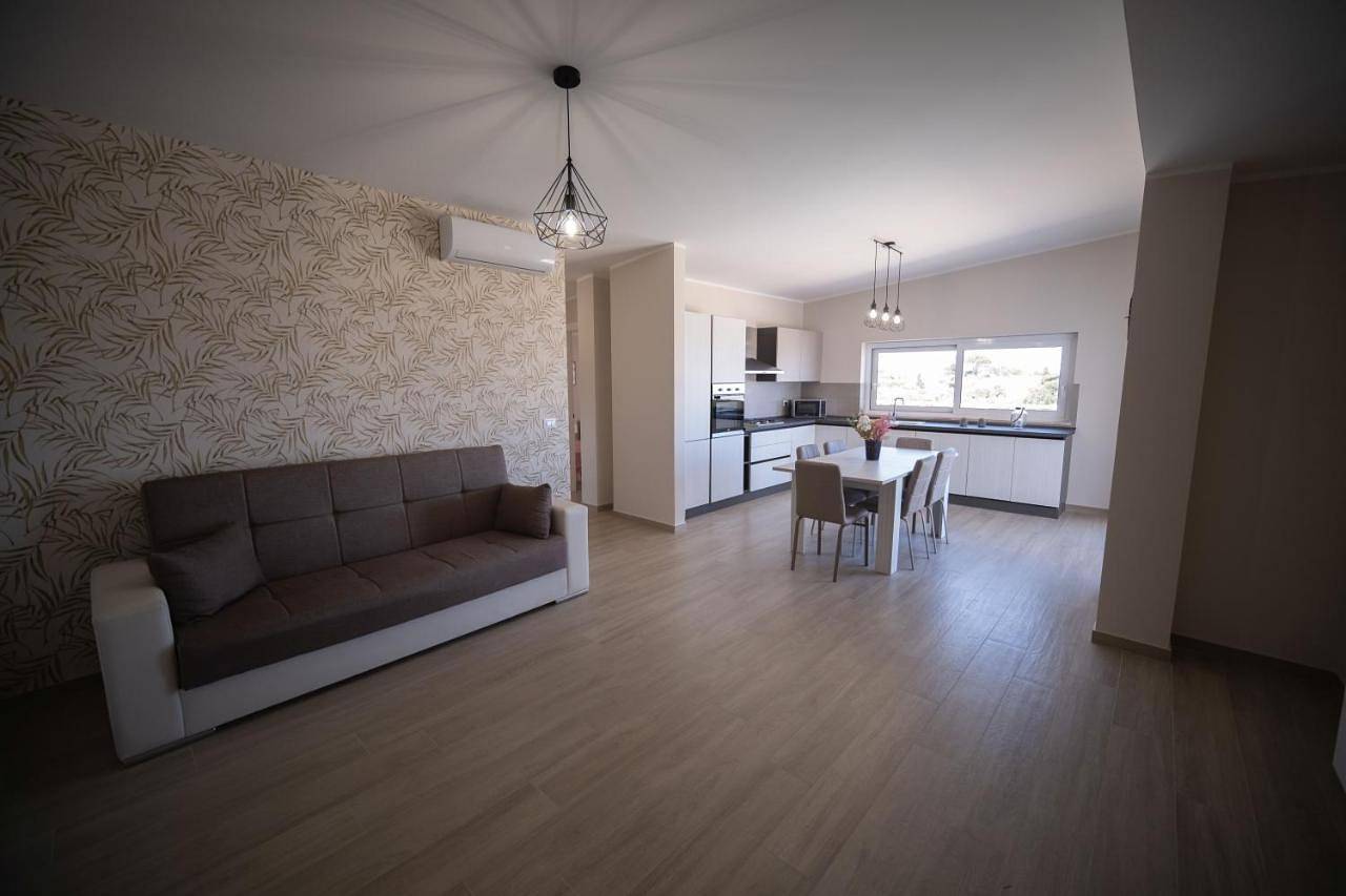 Villa with Private Pool in Balestrate, Provincia di Palermo