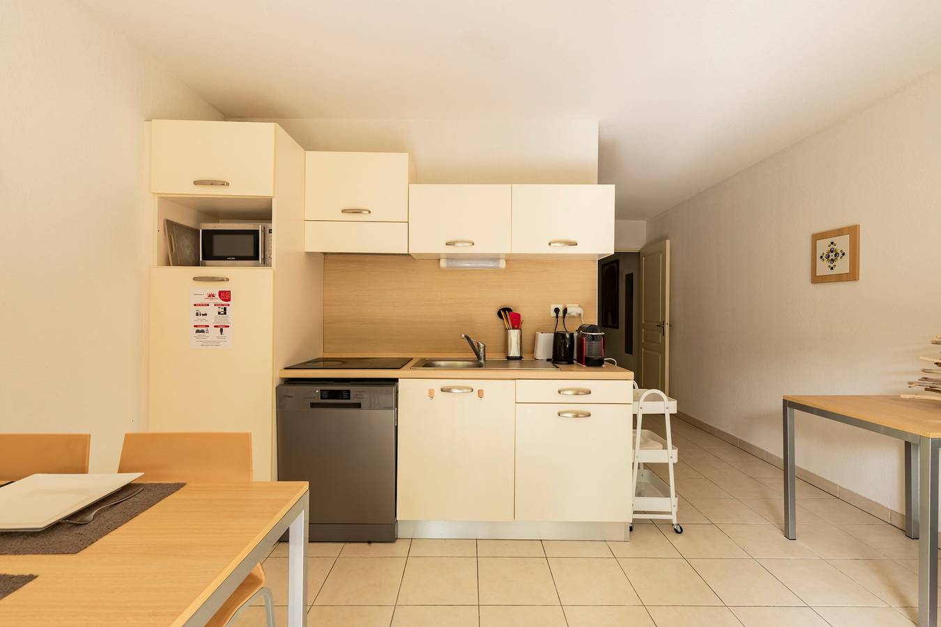 Appartement entier, Casa Jouarres - Appartement avec terrasse privée in Azille, Région de Carcassonne