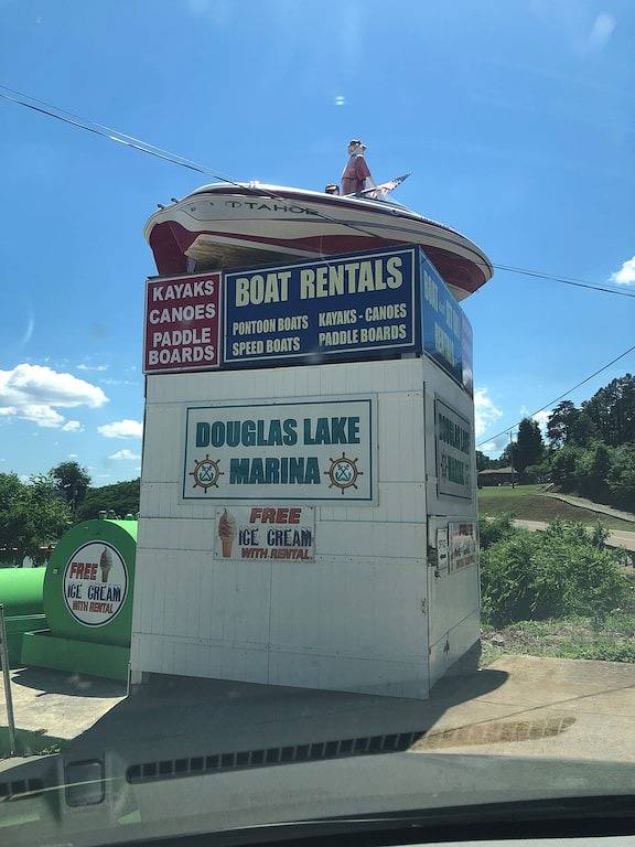 2 Bedroom Lake Front House on Douglas Lake - Private Cove with Amazing Views in Douglas Lake