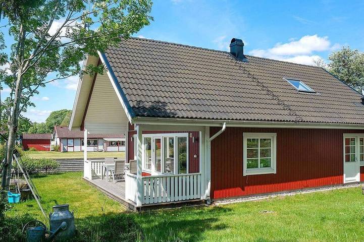 Ferienhaus für 6 Personen, mit Garten und Terrasse in Hylte