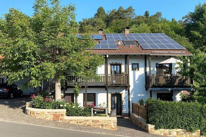 Gîte pour 3 personnes, avec jardin et terrasse