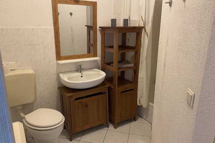 Ferienwohnung für 2 Personen, mit Terrasse und Garten, mit Haustier im Ostseebad Prerow - 4